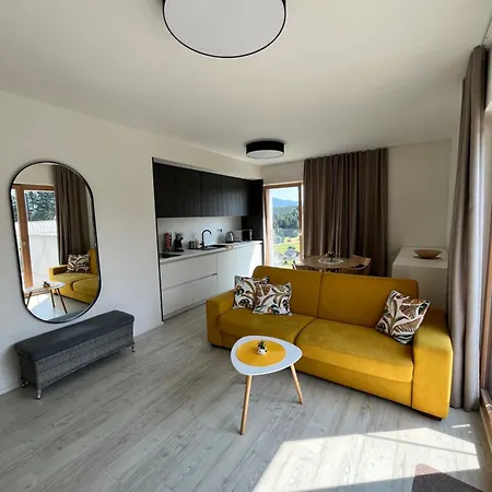 Apartment Hillside Y34 Dolny Kubin