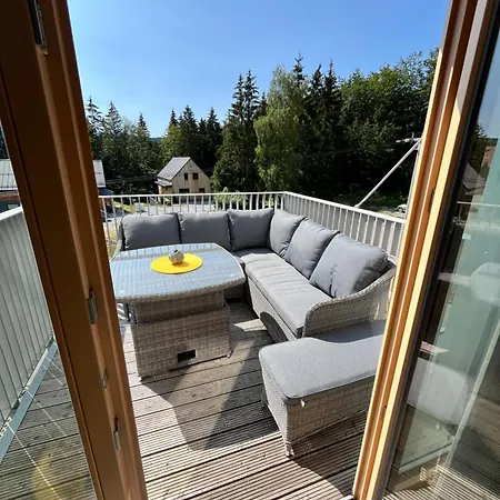 Апартаменты Hillside Y34 Дольни-Кубин