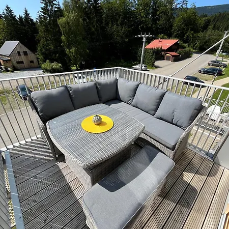 Hillside Y34 *