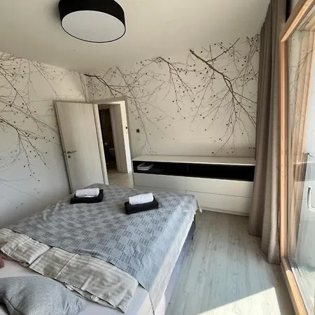 Hillside Y34 * Dolny Kubin